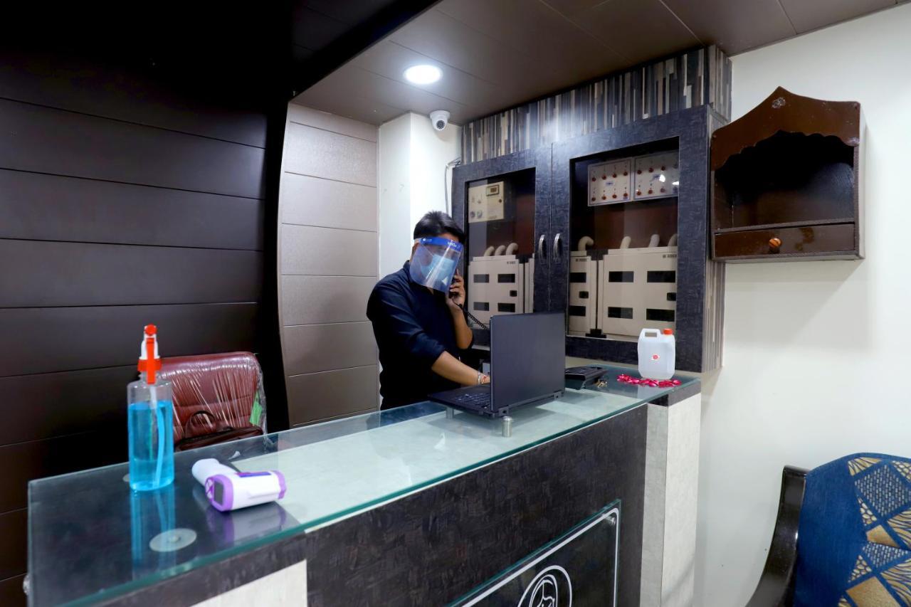 Umra Grace - Hotel In Haridwar By Perfect Stayz Exteriör bild
