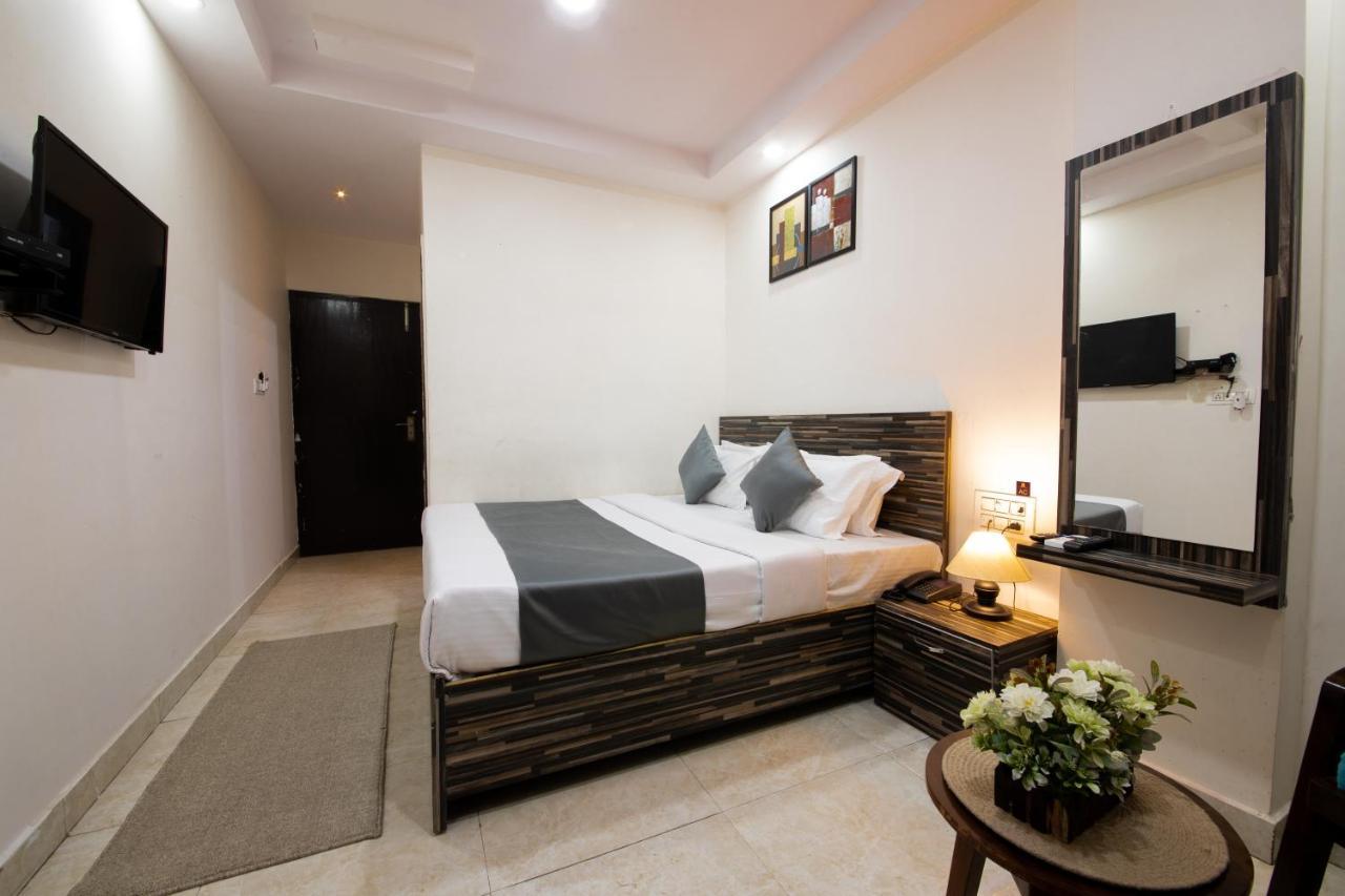 Umra Grace - Hotel In Haridwar By Perfect Stayz Exteriör bild
